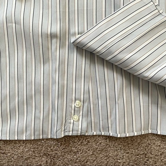 Armani Collezioni shirt - Picture 6 of 6